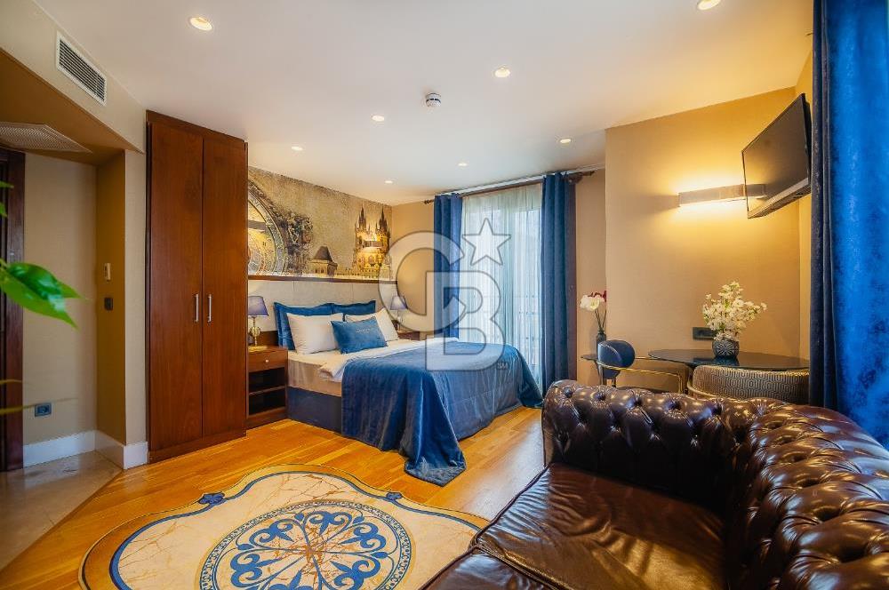 BEYOĞLU CİHANGİRDE DENİZ MANZARALI SATILIK OTEL