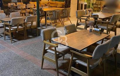 Karşıyaka Merkezde, Çarşı, İzbana Yürüme Mesafesinde Devren Kafe