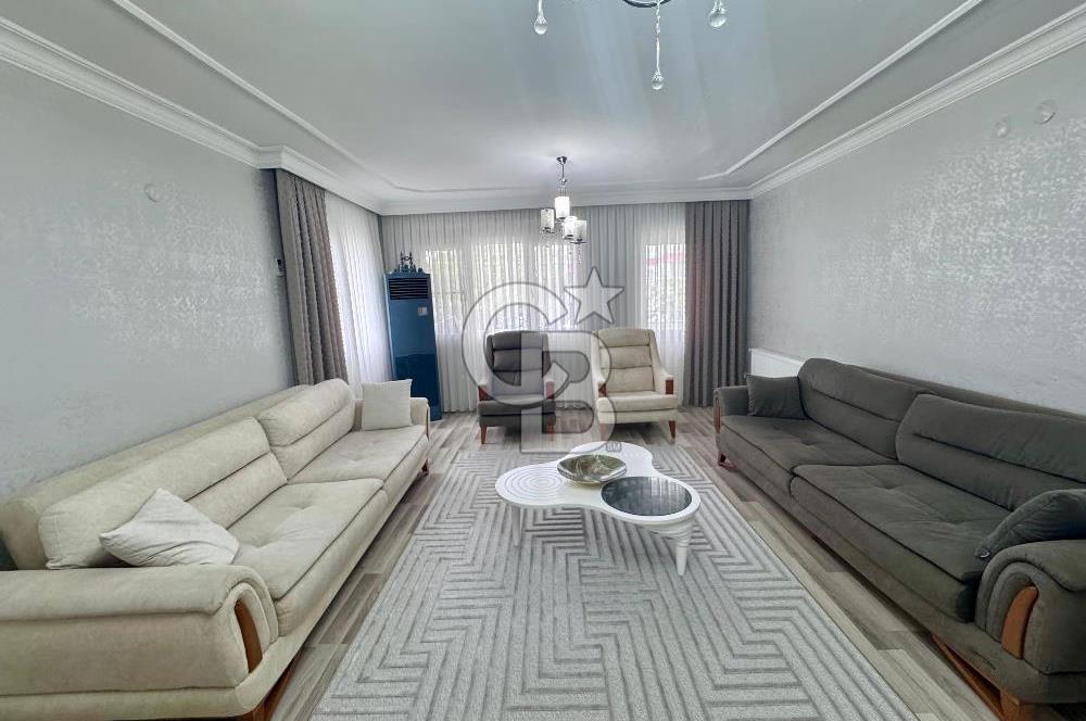 Bayraklı Postacılar'da  Full Tadilatlı Doğalgazlı Ara Kat Satılık 3+1 Daire