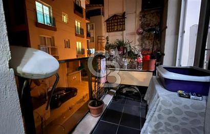 Bayraklı Çay Mahallesi Satılık 2+1 80m2 Daire