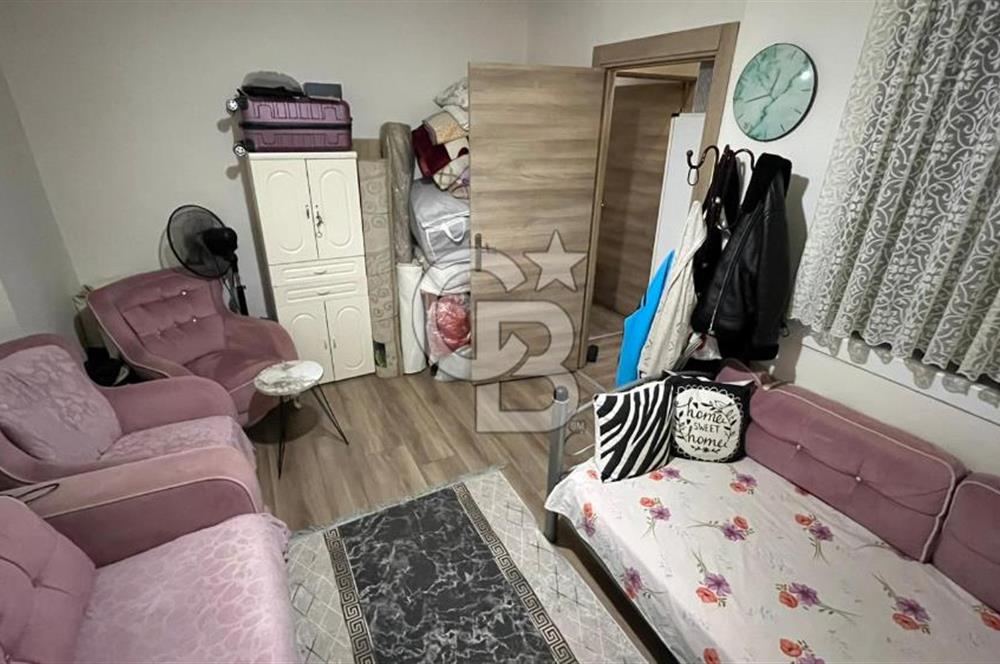 Bayraklı Çay Mahallesi Satılık 2+1 80m2 Daire