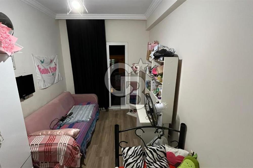 Bayraklı Çay Mahallesi Satılık 2+1 80m2 Daire