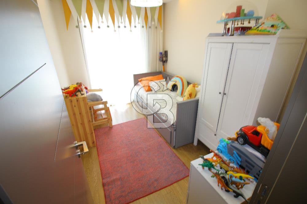 Görece Oliva Sitesinde Havuz ve Orman Manz. 3+1 Satılık Daire