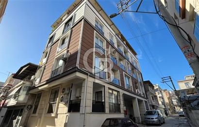 Bayraklı Çay Mahallesi Satılık 2+1 80m2 Daire
