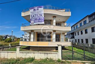 YALOVA ÇINARCIK TEŞVİKİYE DENİZ VE DOĞA MANZARALI SATILIK VİLLA!