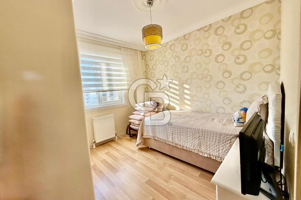 PAMUKLARDA CADDE ÜZERİ GÜNEY CEPHE MANZARALI LÜX YAPILI 3+1...
