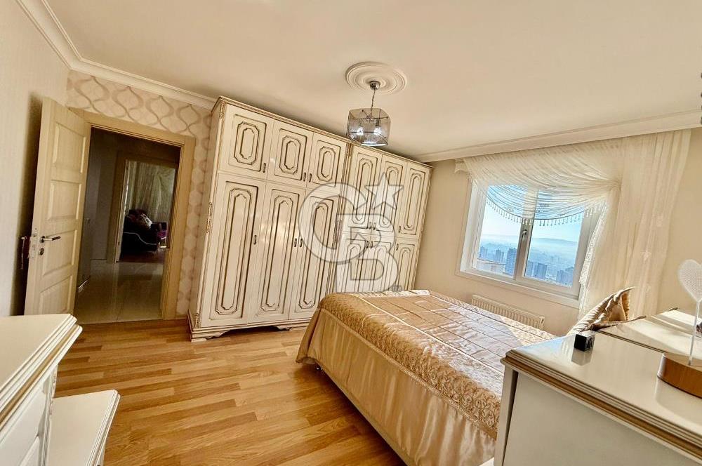 PAMUKLARDA CADDE ÜZERİ GÜNEY CEPHE MANZARALI LÜX YAPILI 3+1...