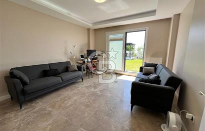 BÜYÜKÇEKMECE'DE 417M² ARSA İÇİNDE DENİZ MANZARALI MÜSTAKİL VİLLA