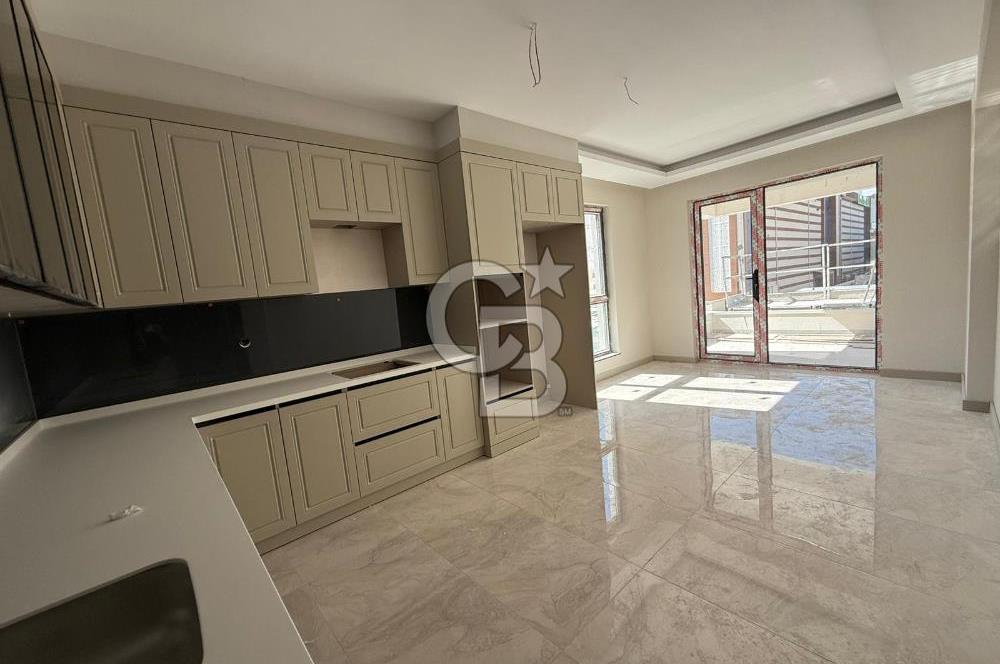 OVACIK MERKEZDE BULVAR YANI GÜNEY CEPHE ACİL SATILIK 4+1