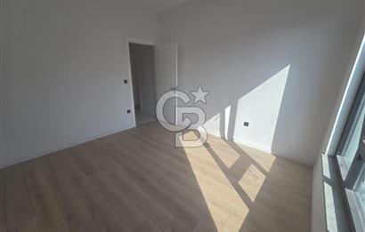BAŞİSKELE YEŞİLYURT MÜSTAKİL BAHÇELİ SATILIK 4+1 VİLLA