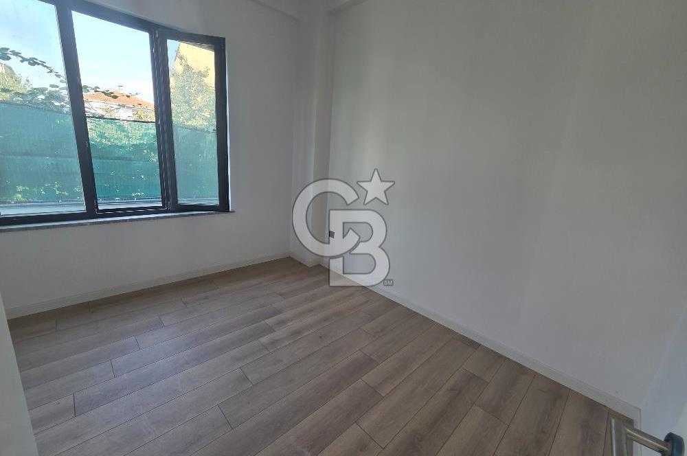 BAŞİSKELE YEŞİLYURT MÜSTAKİL BAHÇELİ SATILIK 4+1 VİLLA