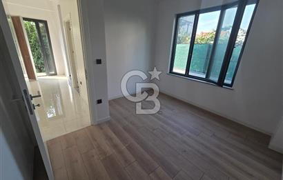 BAŞİSKELE YEŞİLYURT MÜSTAKİL BAHÇELİ SATILIK 4+1 VİLLA