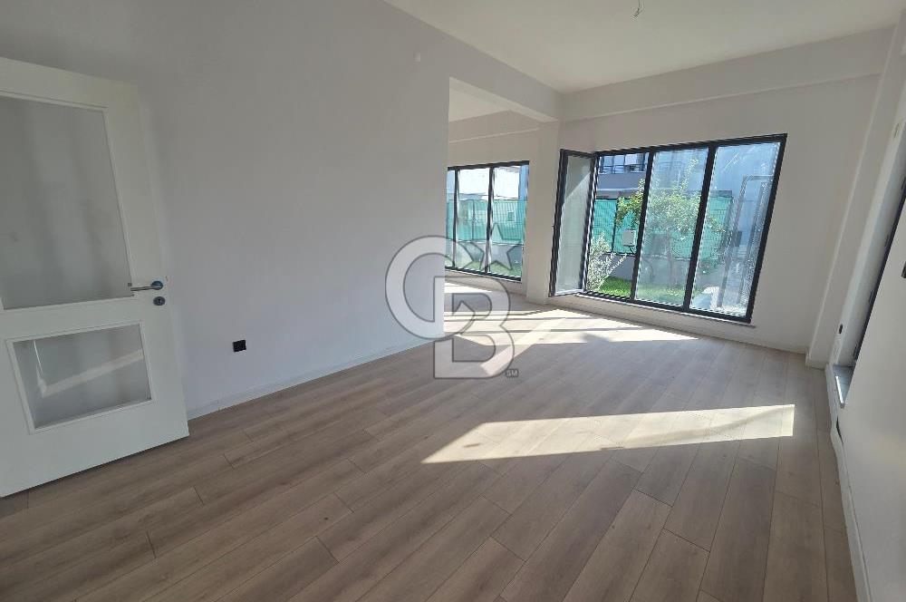 BAŞİSKELE YEŞİLYURT MÜSTAKİL BAHÇELİ SATILIK 4+1 VİLLA