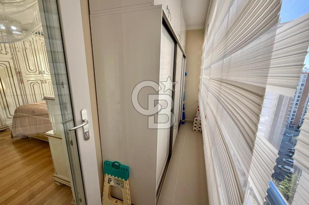 PAMUKLARDA CADDE ÜZERİ GÜNEY CEPHE MANZARALI LÜX YAPILI 3+1...