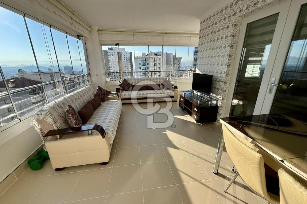 PAMUKLARDA CADDE ÜZERİ GÜNEY CEPHE MANZARALI LÜX YAPILI 3+1...