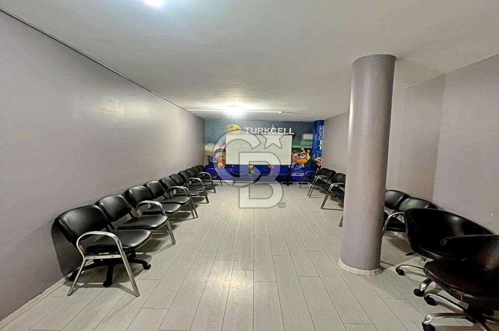 E-5 ÜZERİNDE, TÜYAP KARŞISI, 4 KATLI TAM MÜSTAKİL TİCARİ VİLLA