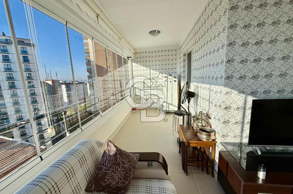 PAMUKLARDA CADDE ÜZERİ GÜNEY CEPHE MANZARALI LÜX YAPILI 3+1...