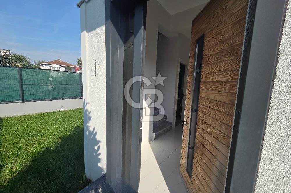 BAŞİSKELE YEŞİLYURT MÜSTAKİL BAHÇELİ SATILIK 4+1 VİLLA
