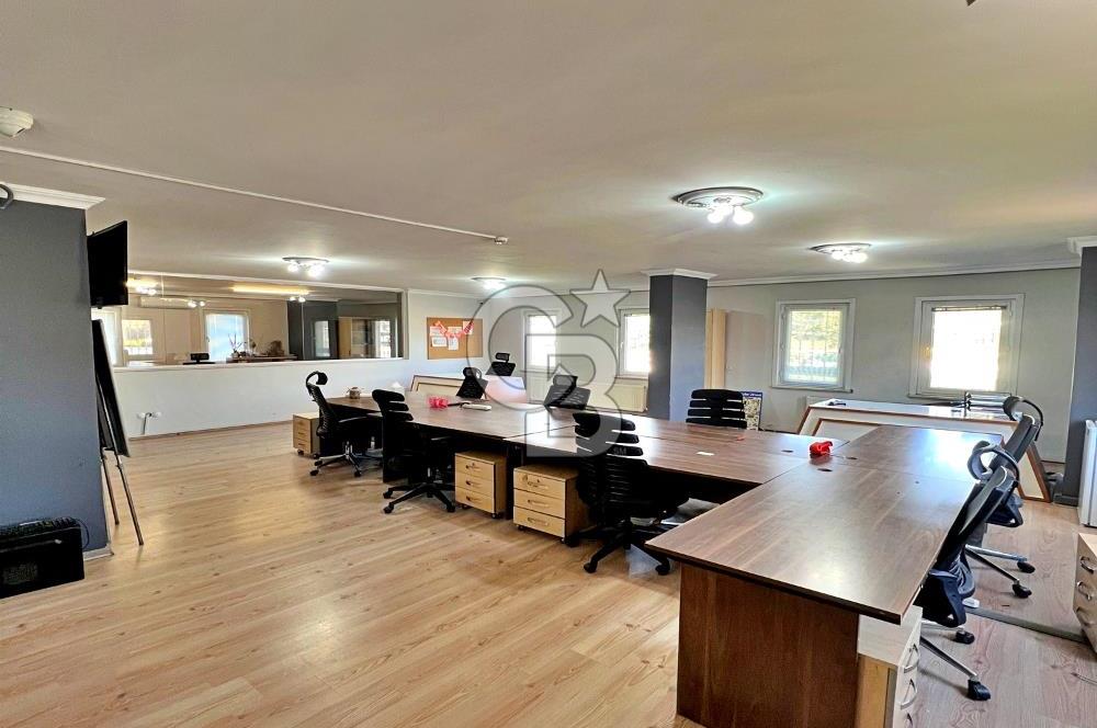 E-5 ÜZERİNDE, TÜYAP KARŞISI, 4 KATLI TAM MÜSTAKİL TİCARİ VİLLA