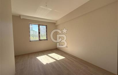 OVACIK MERKEZDE BULVAR YANI GÜNEY CEPHE ACİL SATILIK 4+1