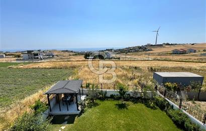 BÜYÜKÇEKMECE'DE 417M² ARSA İÇİNDE DENİZ MANZARALI MÜSTAKİL VİLLA