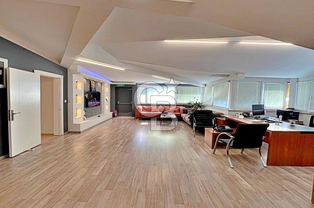 E-5 ÜZERİNDE, TÜYAP KARŞISI, 4 KATLI TAM MÜSTAKİL TİCARİ VİLLA