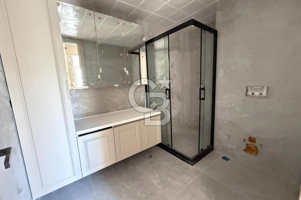 OVACIK MERKEZDE BULVAR YANI GÜNEY CEPHE ACİL SATILIK 4+1
