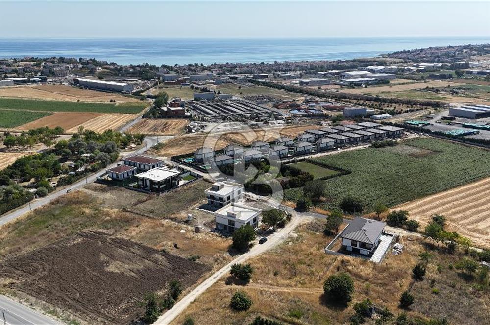 SİLİVRİ SELİMPAŞA'DA SATILIK VİLLA İMARLI ARSA