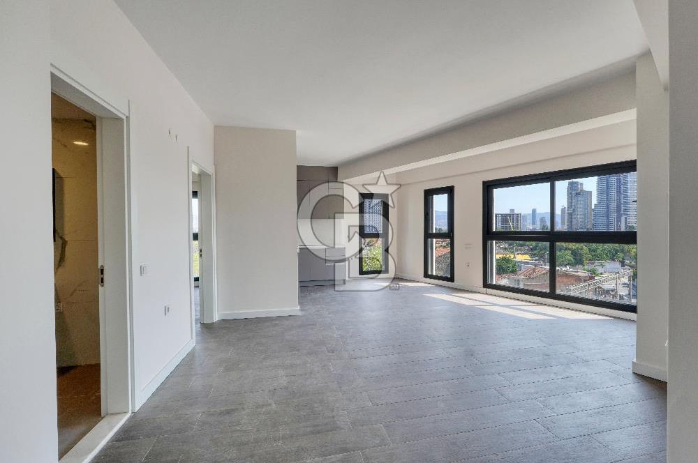 Alsancak Kahramanlar Kiralık 2+1 Ofis