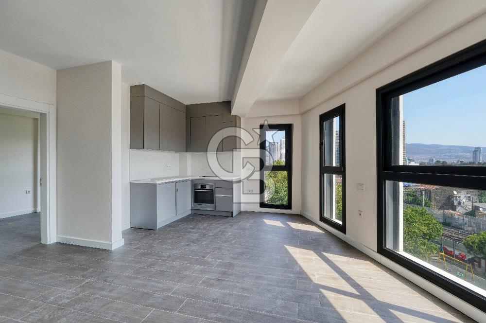 Alsancak Kahramanlar Kiralık 2+1 Ofis