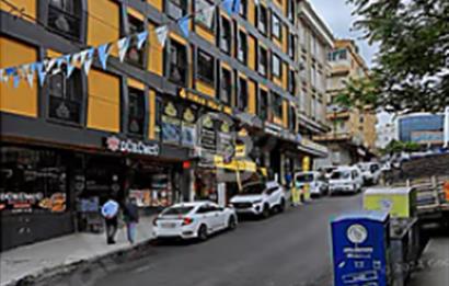 ARNAVUTKÖY ANADOLU MAH.SATILIK CADDE CEPHE 2+1 DAİRE