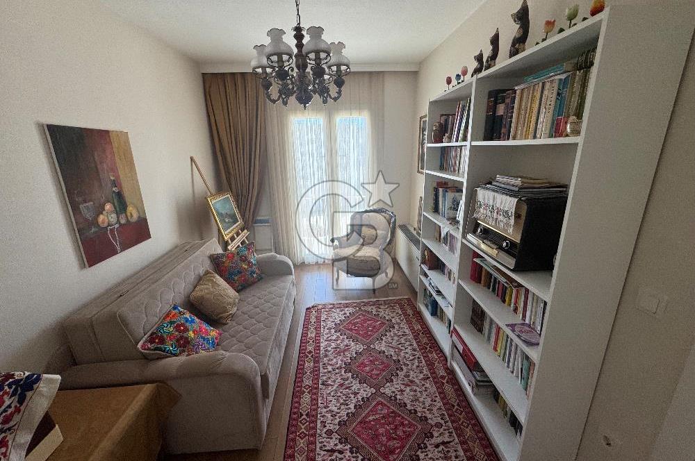 35. Sokak sitesi Satılık 3+1 Bahçeli Ev