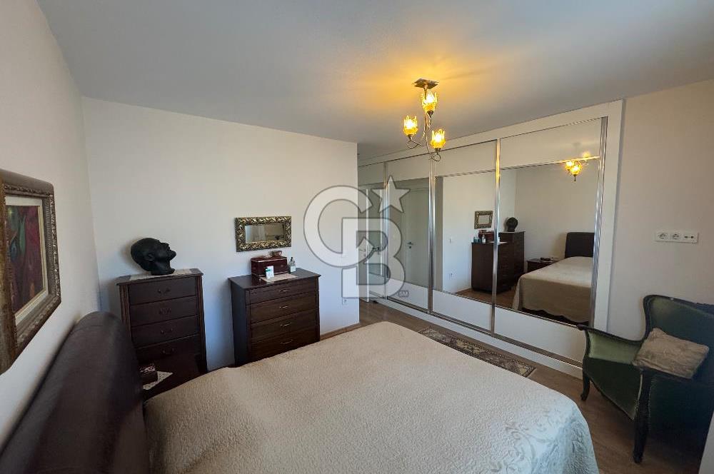 35. Sokak sitesi Satılık 3+1 Bahçeli Ev