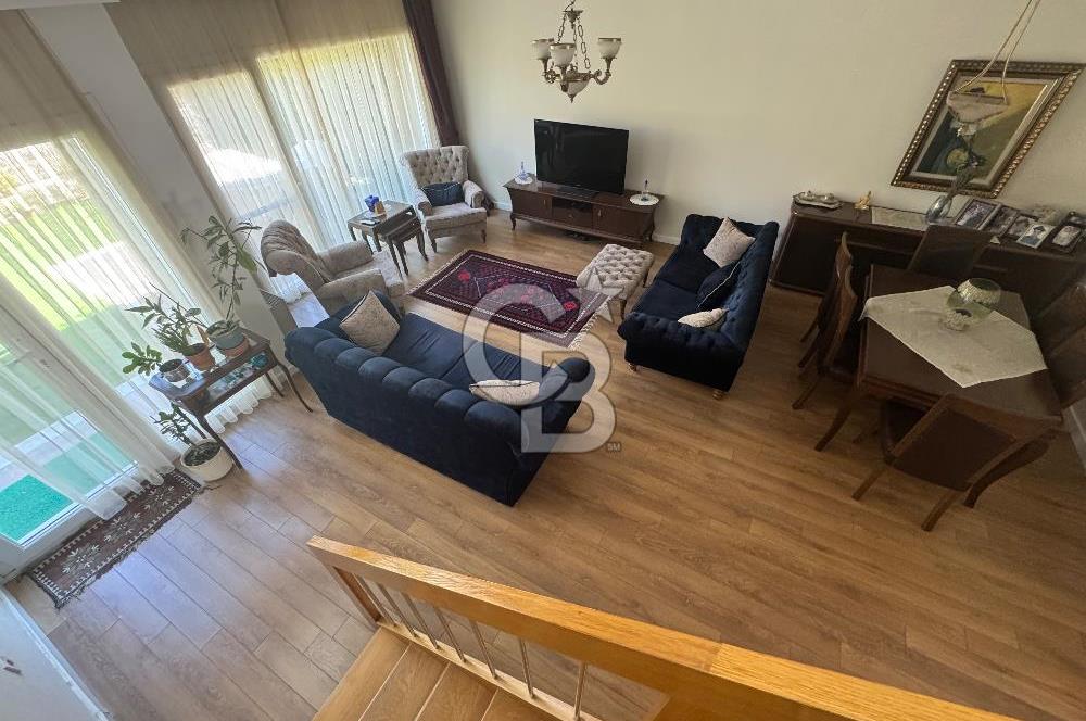 35. Sokak sitesi Satılık 3+1 Bahçeli Ev