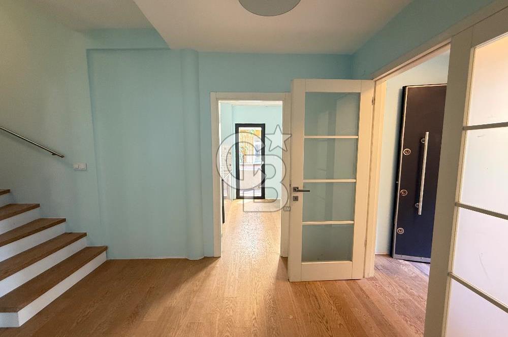 Küçük Çamlıcada modern tasarımlı müstakil kiralık