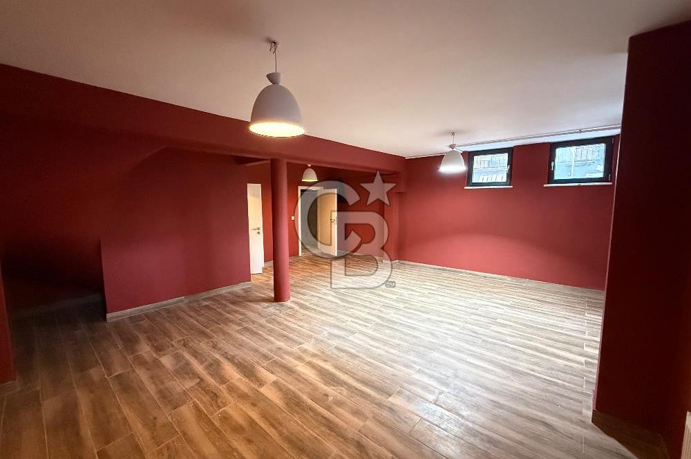 Küçük Çamlıcada modern tasarımlı müstakil kiralık