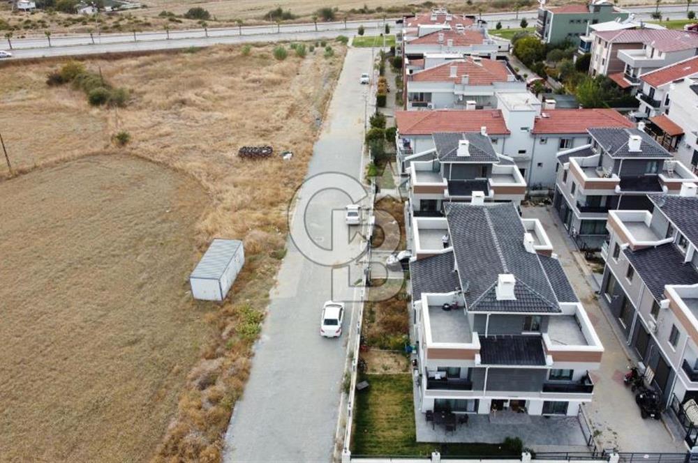 Barbaros Mahallesinde Kiralık 5+1 Lüks Villa