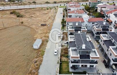 Barbaros Mahallesinde Kiralık 5+1 Lüks Villa