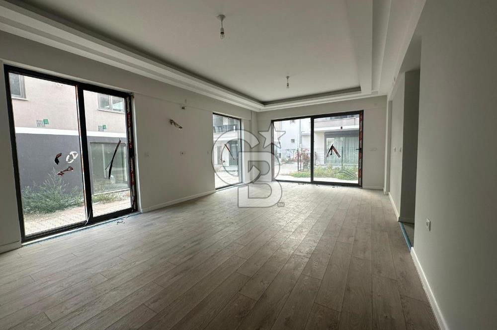 Barbaros Mahallesinde Kiralık 5+1 Lüks Villa