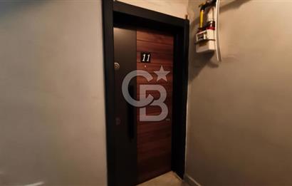 KARATAŞ'TA DENİZ MANZARALI,TADİLATLI, ÖZEL TASARIM, SATILIK 1+1 DAİRE
