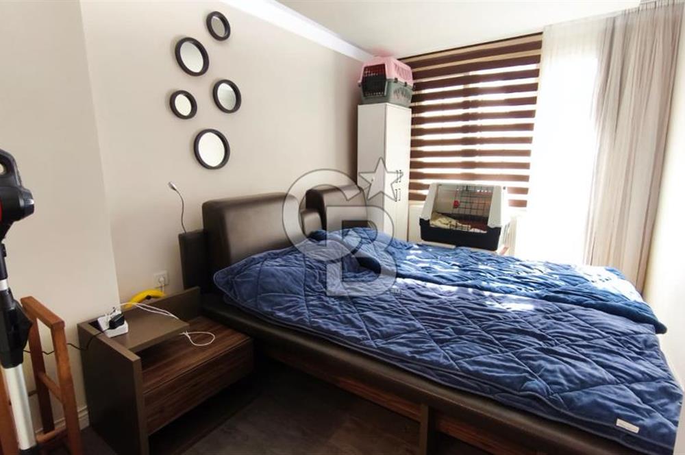 KARATAŞ'TA DENİZ MANZARALI,TADİLATLI, ÖZEL TASARIM, SATILIK 1+1 DAİRE