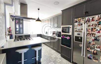 KARATAŞ'TA DENİZ MANZARALI,TADİLATLI, ÖZEL TASARIM, SATILIK 1+1 DAİRE