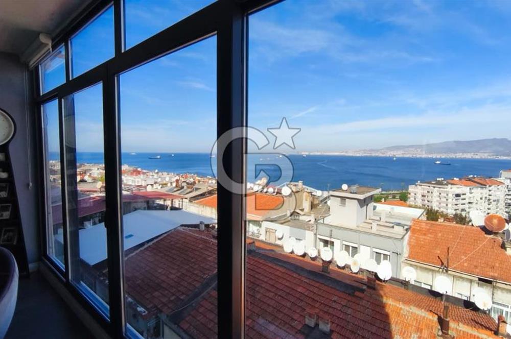 KARATAŞ'TA DENİZ MANZARALI,TADİLATLI, ÖZEL TASARIM, SATILIK 1+1 DAİRE