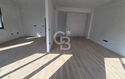 BAŞİSKELE YEŞİLYURT MÜSTAKİL BAHÇELİ SATILIK 4+1 VİLLA