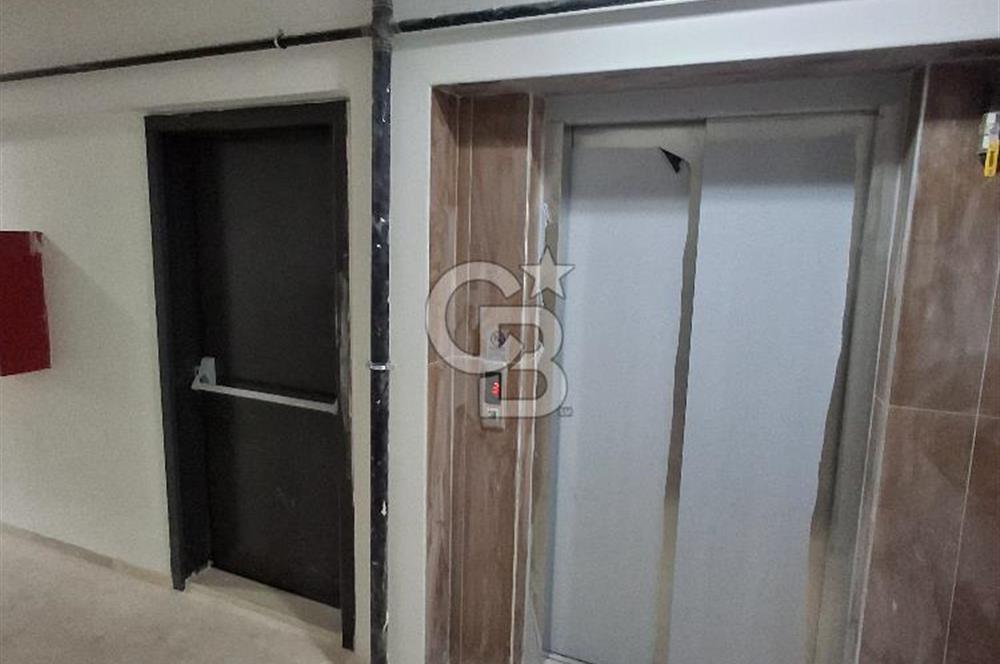 Çekmeköy Aydınlar Mahallesinde Sıfır 2+1 Daire