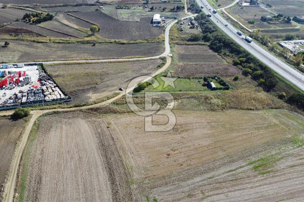 BÜYÜKÇEKMECE CELALİYE'DE 277 m² SATILIK ARSA -SINIRLARI ÇEVRİLİ
