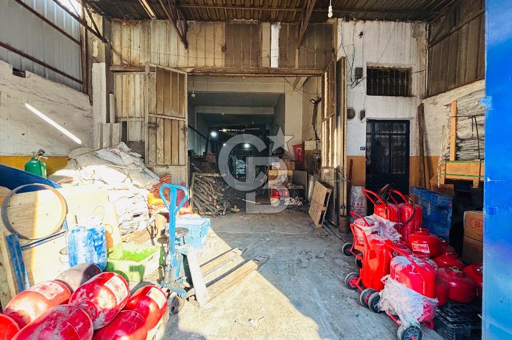 Pınarbaşı Sanayi Sitesinde Satılık Bina