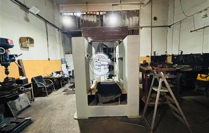 Pınarbaşı Sanayi Sitesinde Satılık Bina