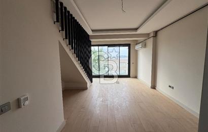 Doğayla iç içe havuzlu site içerisinde satılık 2+1 dubeks