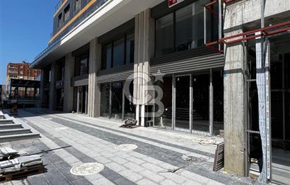 KARTAL'IN EN GÖZDE PROJESİ REFERANS LOCA'DA KİRALIK DÜKKAN.